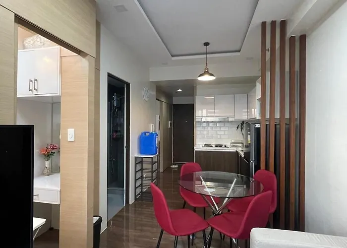Beauty Makati Penthouse 4 Family *