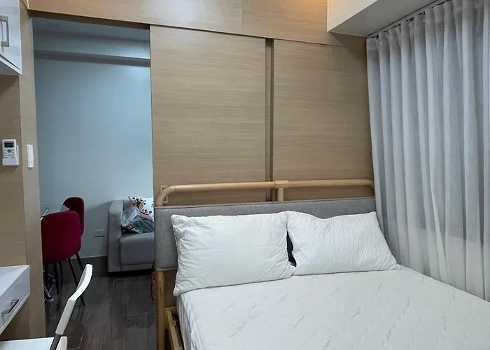 Beauty Makati Penthouse 4 Family * Manila