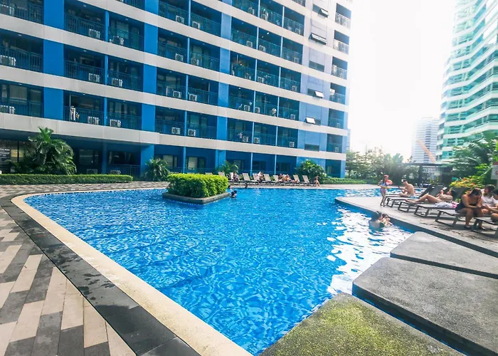 Beauty Makati Penthouse 4 Family * Manila